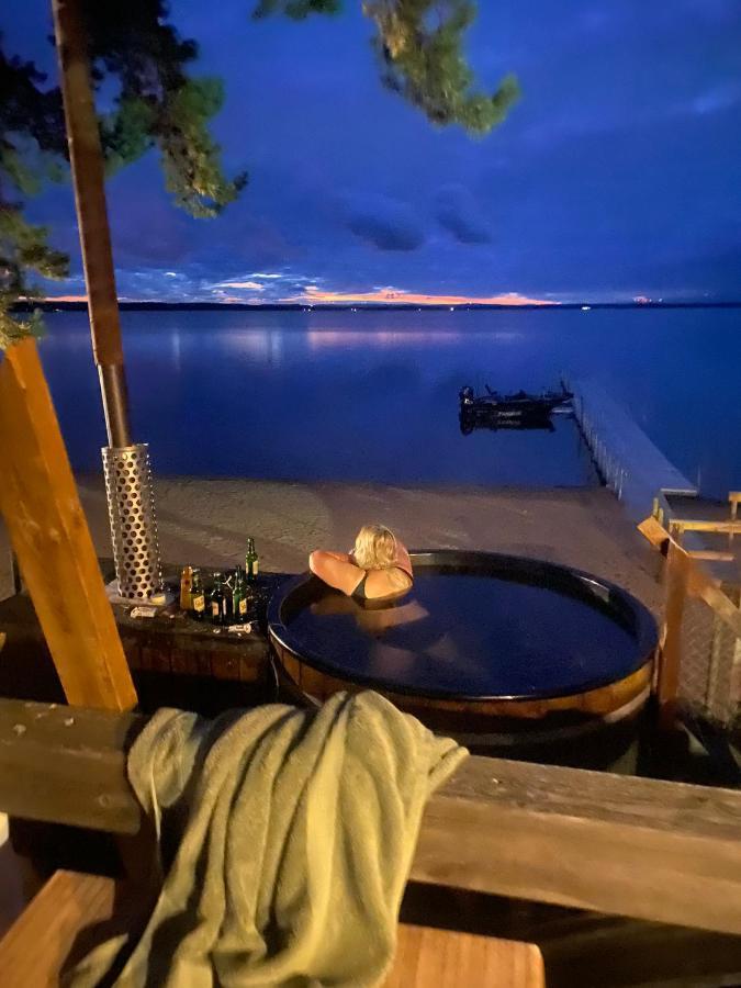 Arsunda Strandbad Sjoesunda Vandrarhem Esterno foto