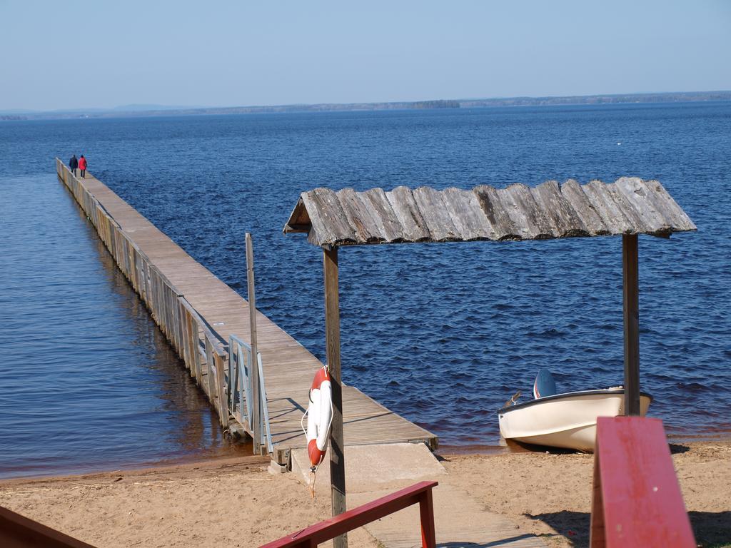 Arsunda Strandbad Sjoesunda Vandrarhem Esterno foto